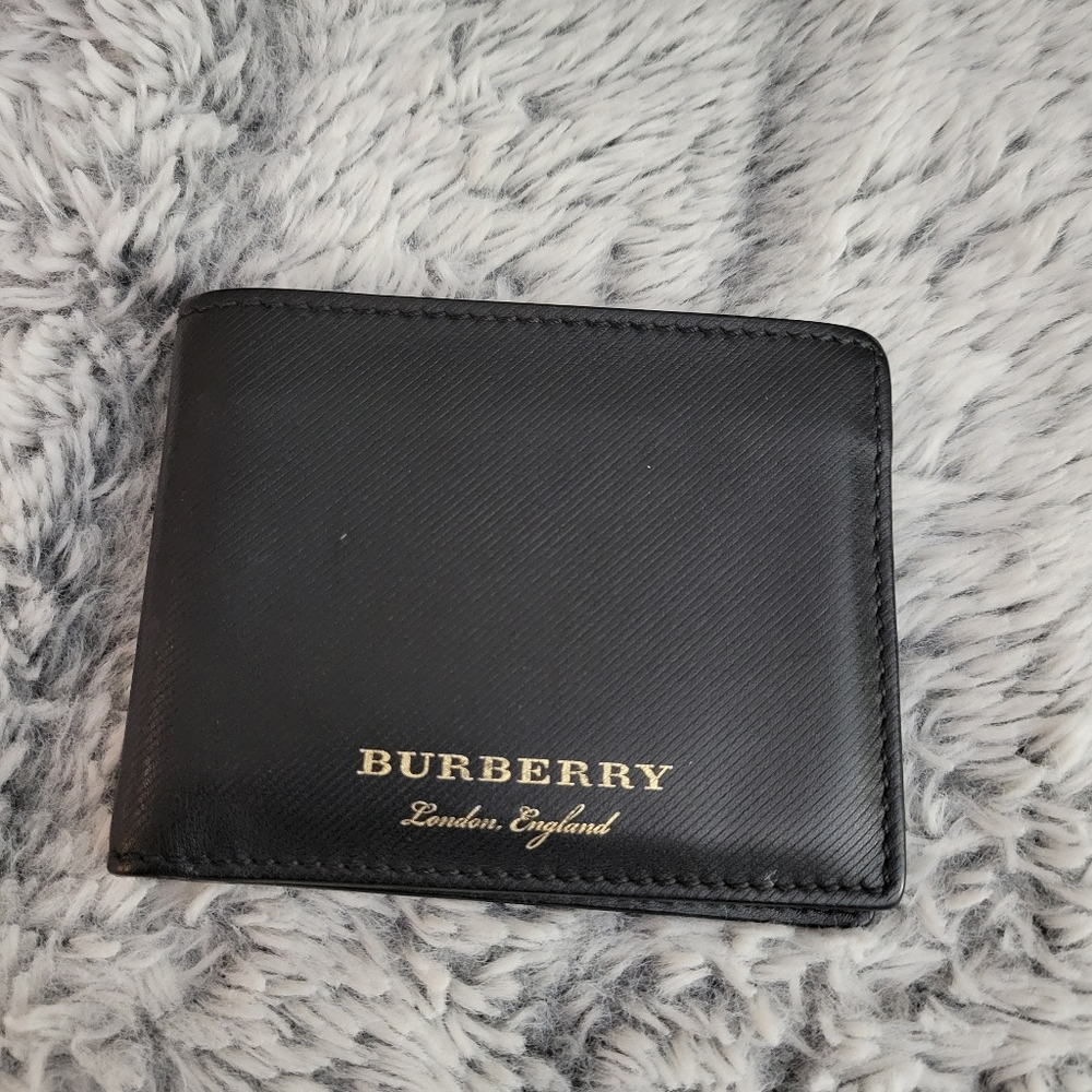 Burberry Men Wallet